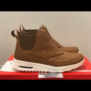 NEW Nike Air Max Thea Mid Sneaker Boot Tan Leather